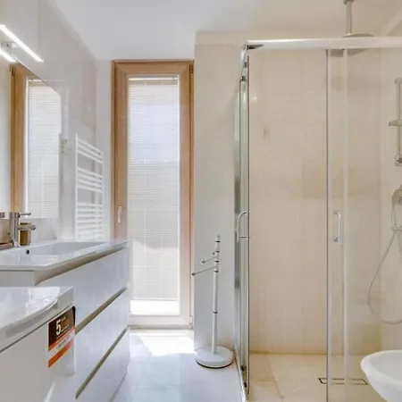 Greif 5 Stelle Apartman Trieszt